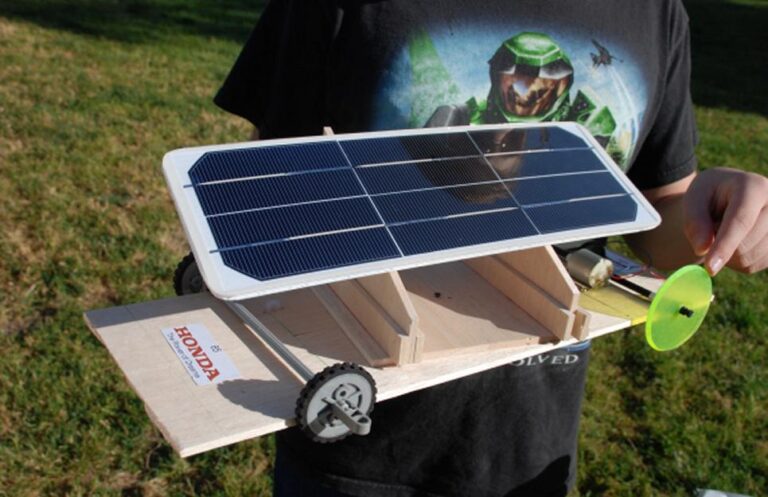 The Solar Grand Prix, held at El Dorado Park in Long Beach, Calif., draws hundreds of local students.