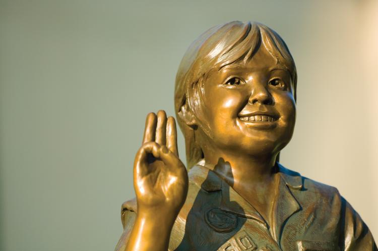 "A Promise to Keep" Girl Scout statue in Muskogee, OK