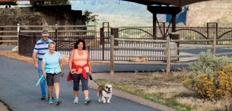 Walkers in the morning on the Canyon Rim Trail in Twin Falls, Idaho