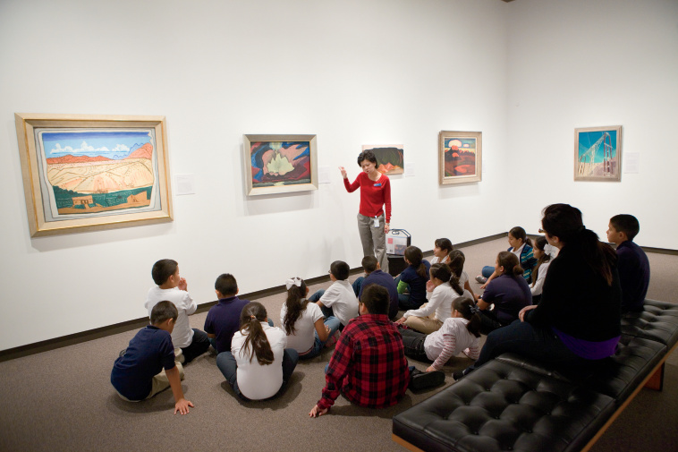 Fort Worth area students on a field trip visiting the Amon Carter Museum