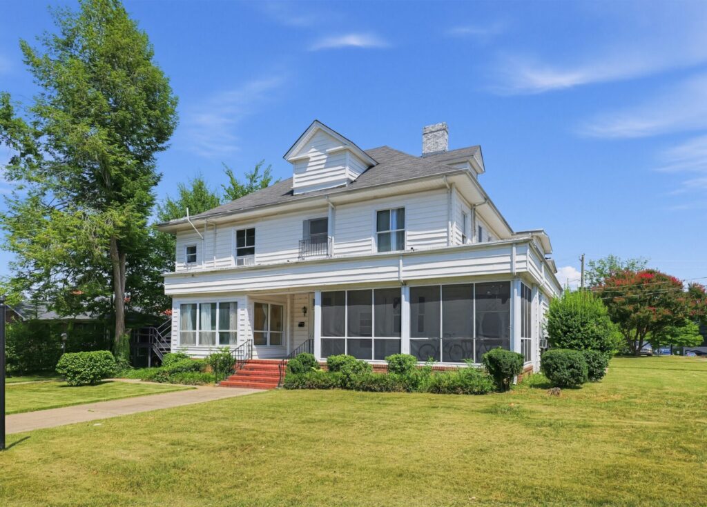 Full two-story homes are common in Ebenezer Village