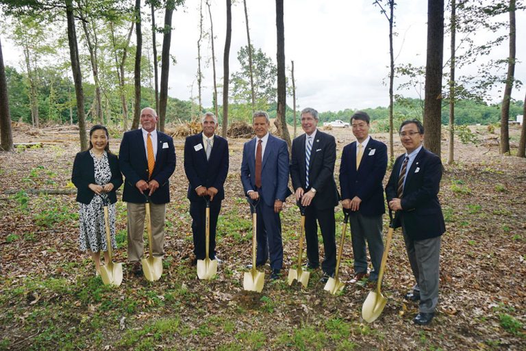 Gov. Bill Lee and other officials were on hand at the groundbreaking for a new industrial park in White House. Advanex Americas will be the first tenant in the new park, building a 75,000-square-foot facility and bringing more than 100 jobs to Robertson County.