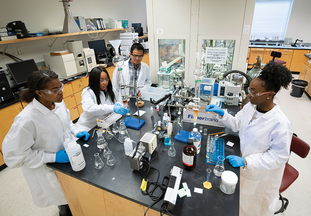 Carbon bonds research at Winston-Salem State University