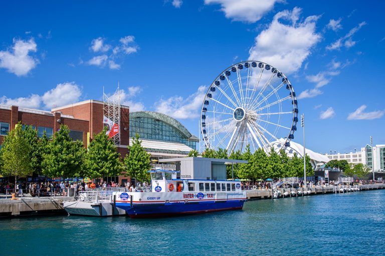 Sunny Day at the Navy Pier in Chicago, IL.