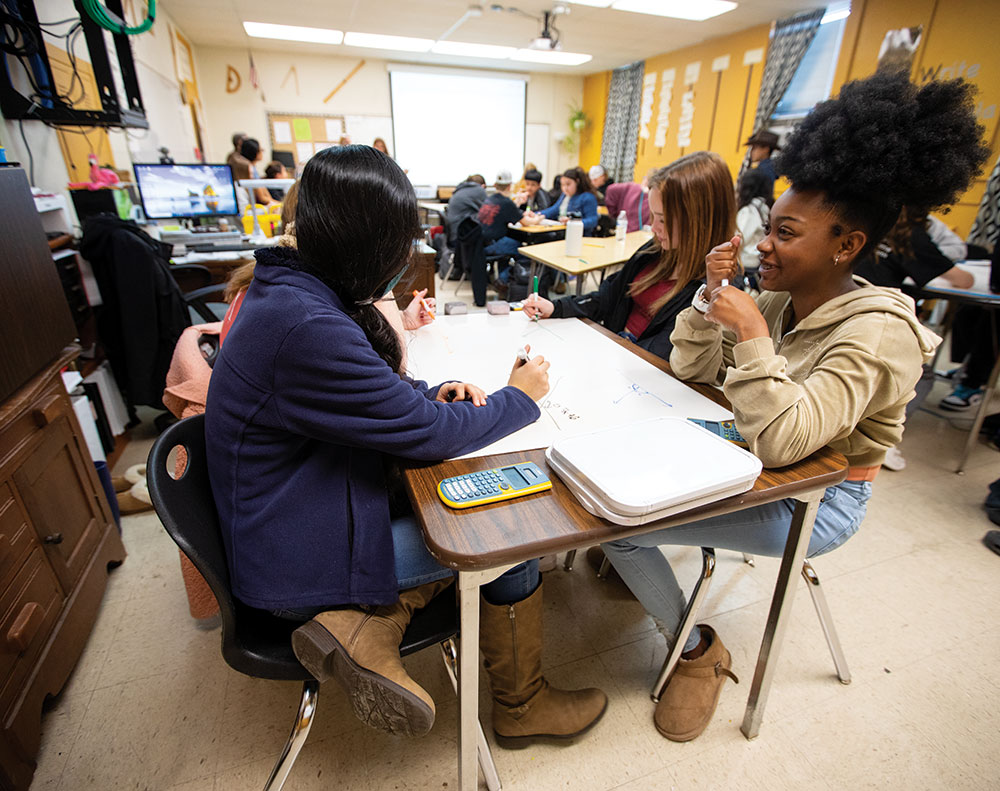 Students work in teams to solve math problems at the Innovation Academy at Springfield Middle School in Tennessee.