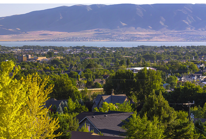 Homes with Utah lake and mountain in Orem Utah
