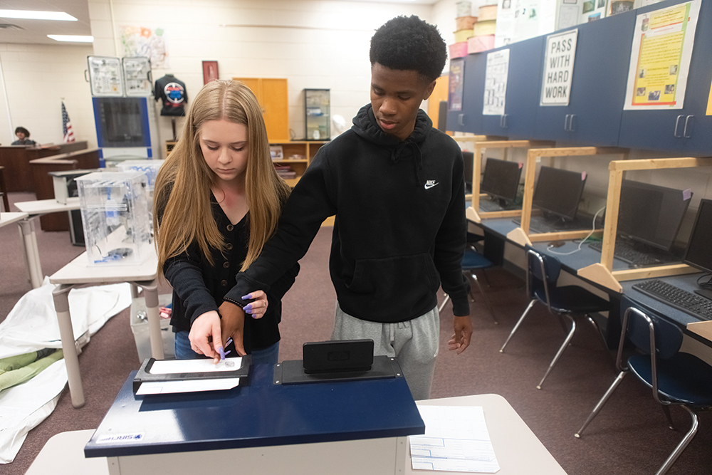 Students learn finger printing in the Law and Public Safety Program at Houston County Career Academy in Warner Robins, Georgia. ©Journal Communications/Jeff Adkins