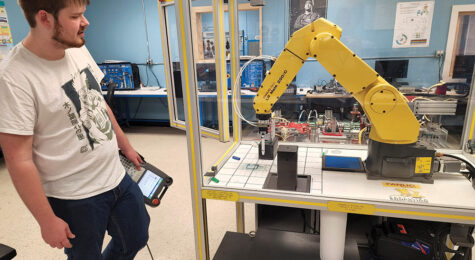advance manufacturing training in Robertson County, TN
