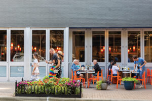 Winston Salem NC, 4th Street, Mellow Mushroom Pizza patio.