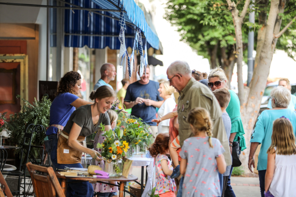 On the first Friday of every month, downtown merchants and restaurants stay open late as people from all over join for live music, shopping, and dining. Locals say First Fridays is the best day of the month in Columbia and look forward to it.