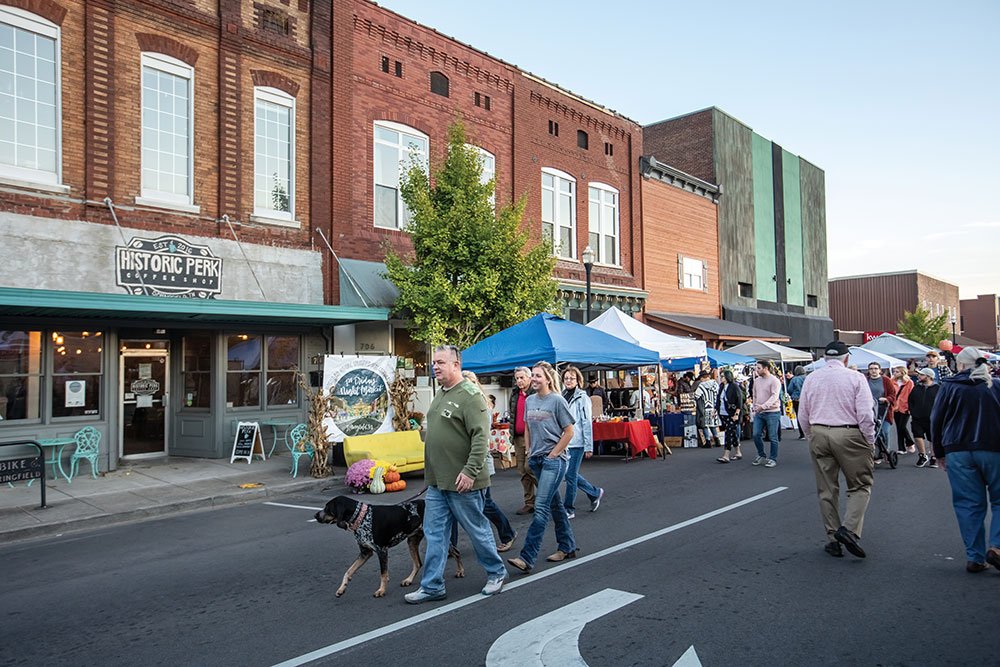 First Friday Night Market in downtown Springfield, TN