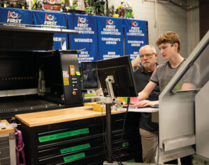 Students at Oak Ridge High School prepare for careers in advanced manufacturing.