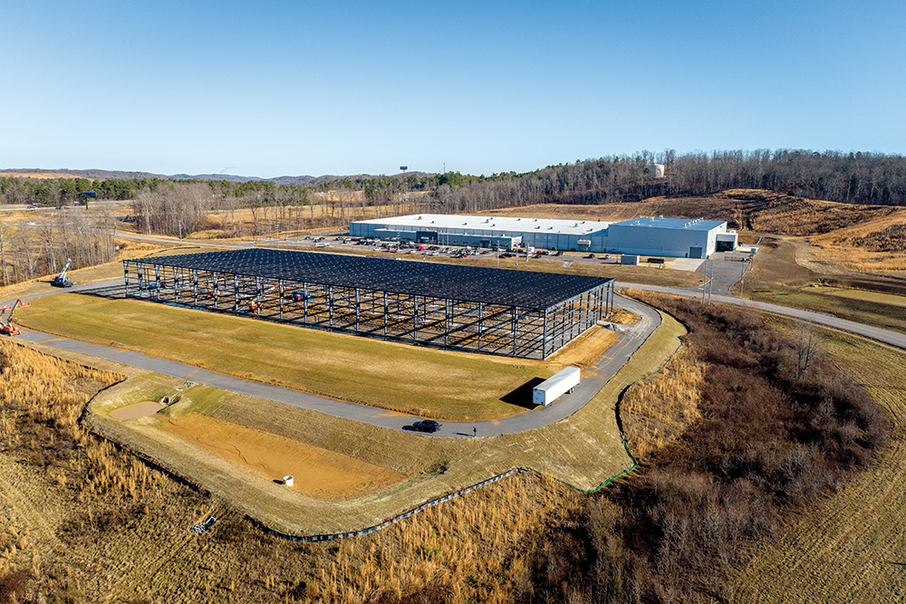 Aerial view of industrial building in Cleveland, TN