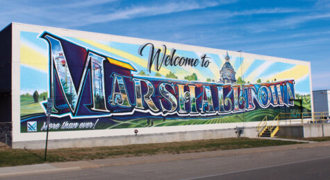 Marshalltown Postcard Mural on Thompson True Value by Jimmy Navarro