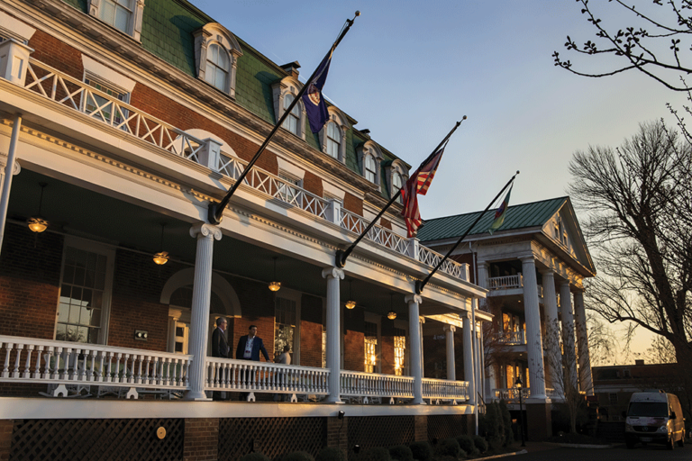 Martha Washington Inn and Spa