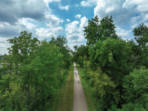 Bike down the pristine trails of Cedar Rapids, IA