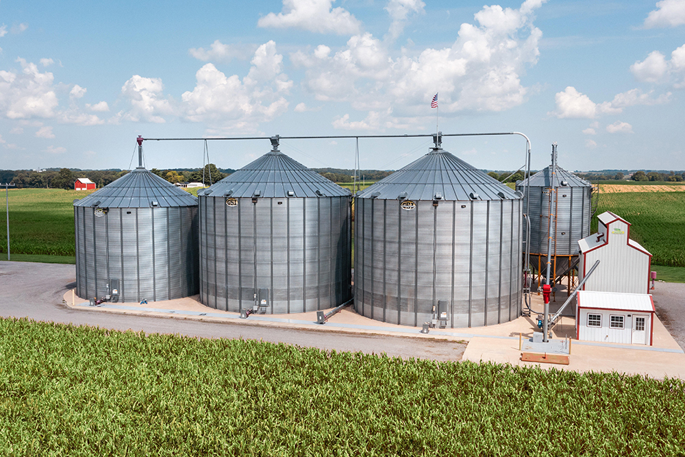 Grain silos on a farm in Robertson County, TN. Cumberland Connect's fiber network powers businesses of all kinds in the region.