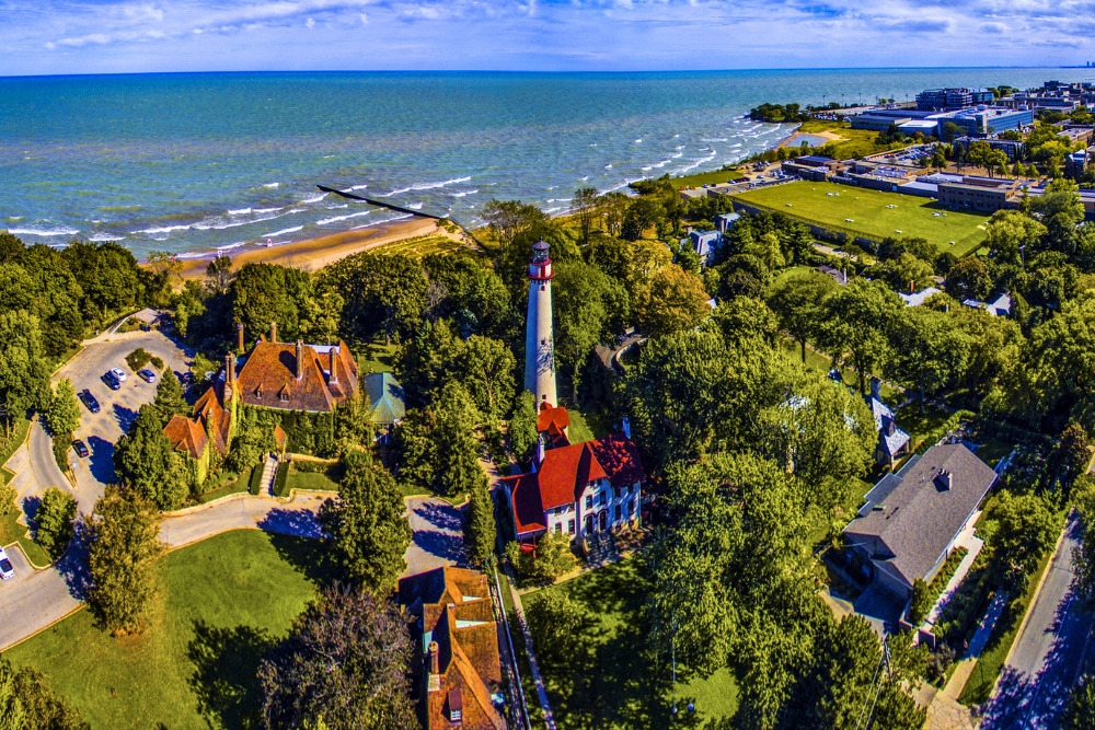 An aerial view of the Grosse Pointe Lighthouse in Evanston, Illinois. 
