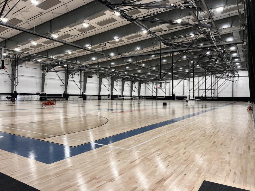 Basketball courts in WYO Sports Ranch