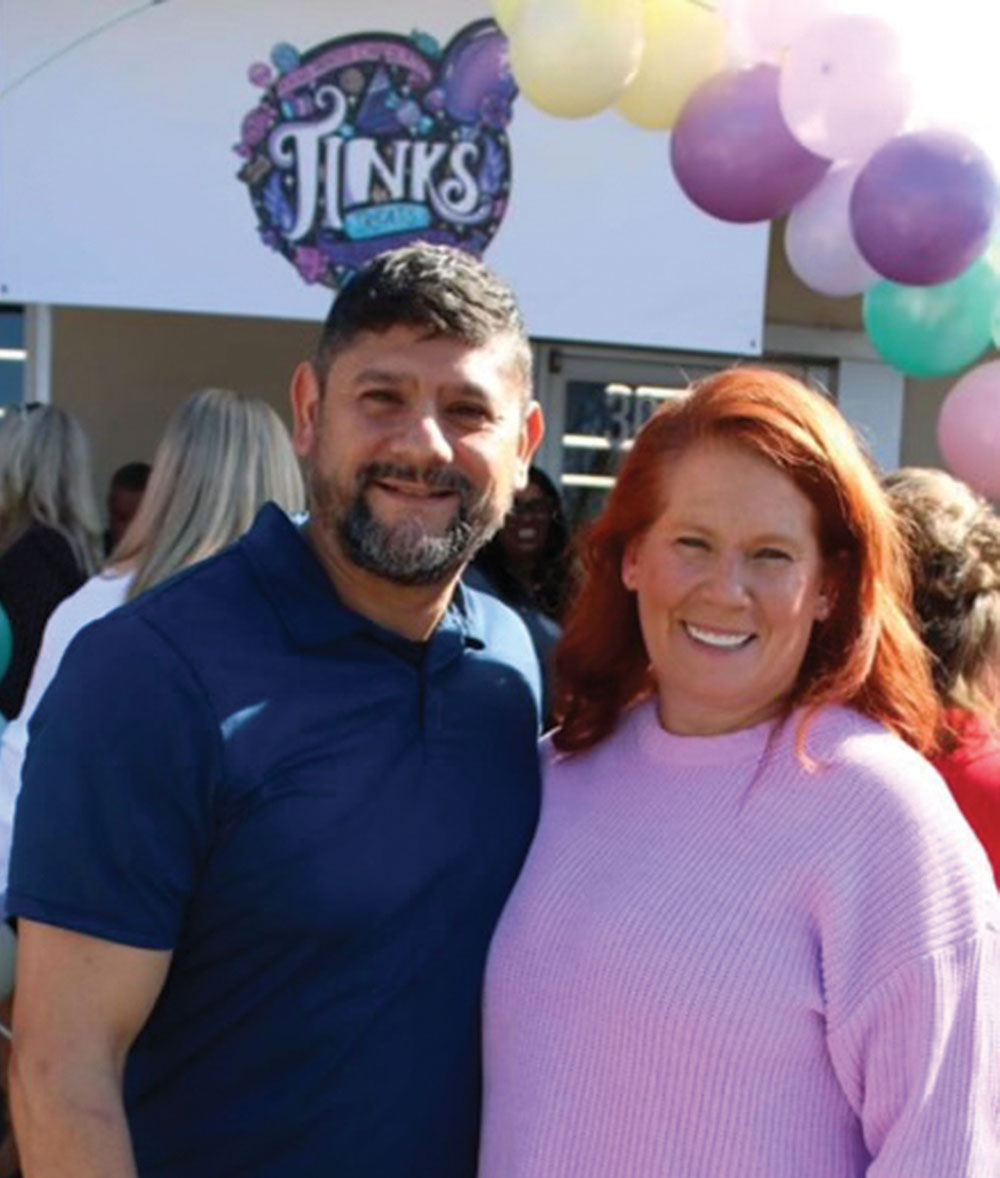 Roman Munoz, with his wife, Kerrie Duncan