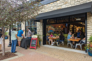 Dining in Downtown Shawnee, KS