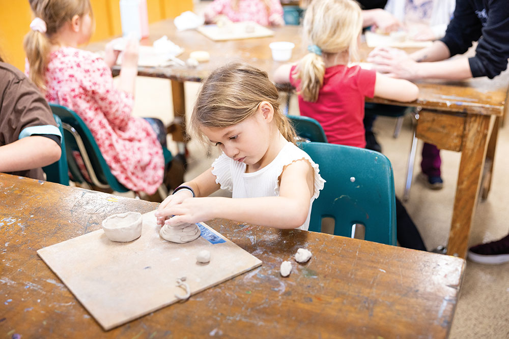 Classes at the James Memorial Art Center in Williston, ND