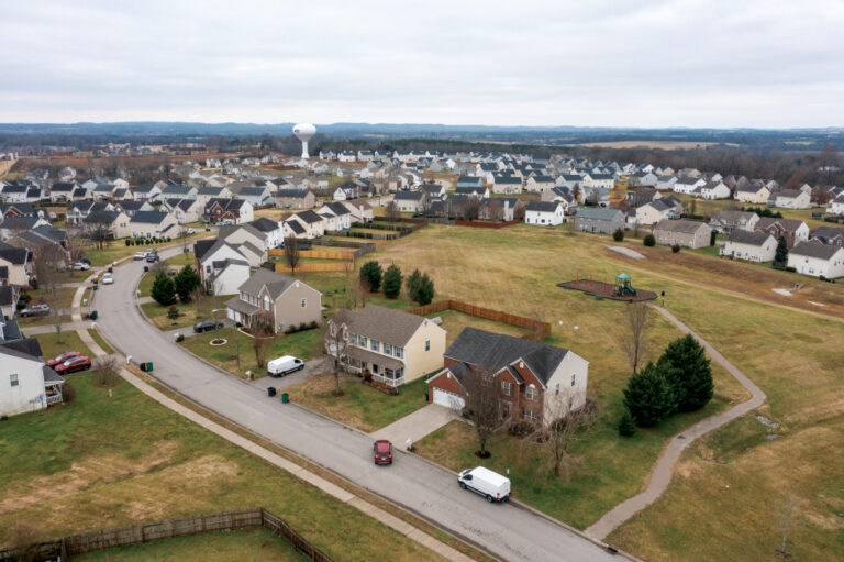 Hardins Landing in Spring Hill