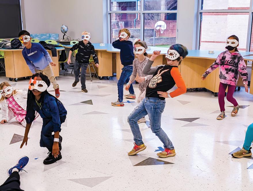 MAC’s SmartARTS program pairs classroom teachers with local teaching artists to integrate the arts into core curriculum units each year.