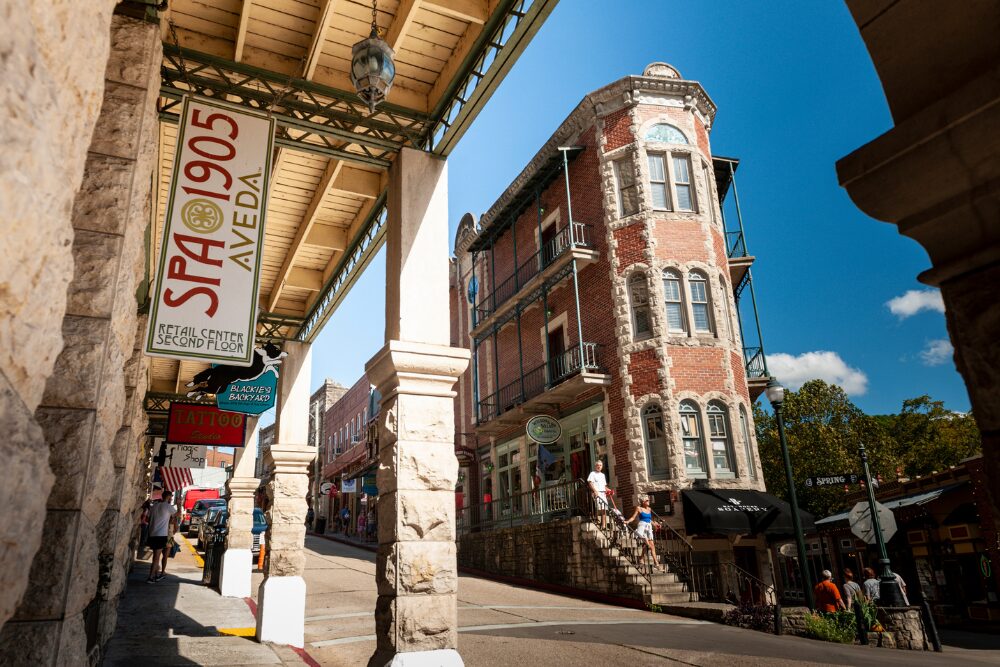 Eureka Springs, AR