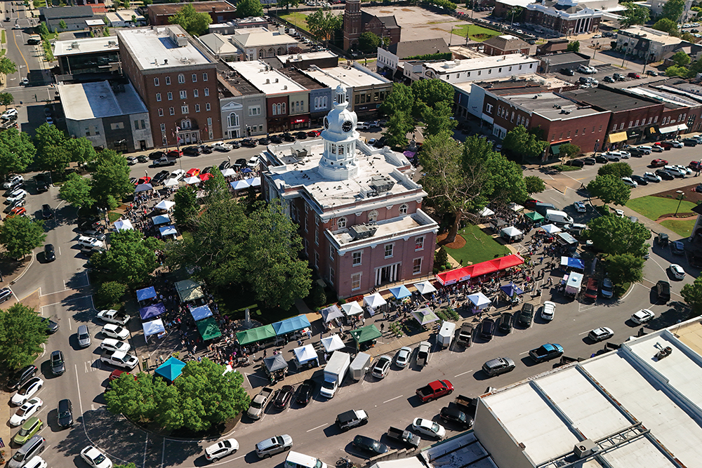 Murfreesboro Saturday Market on the square in Murfreesboro, TN.