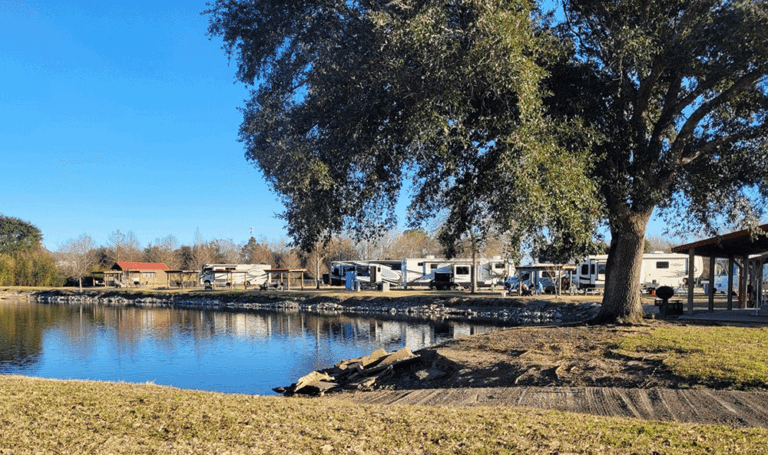 Lafayette KOA Holiday