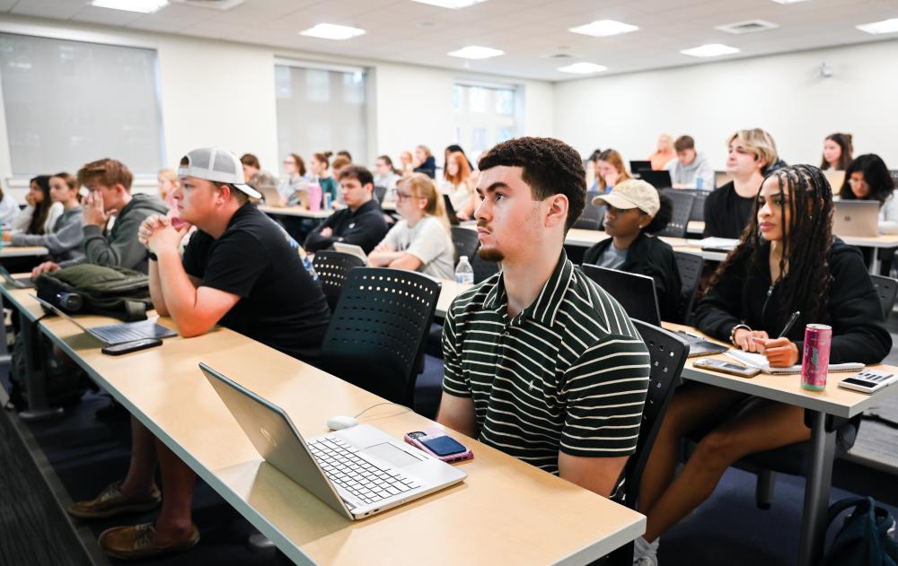 Students in the Principles of Accounting class. 