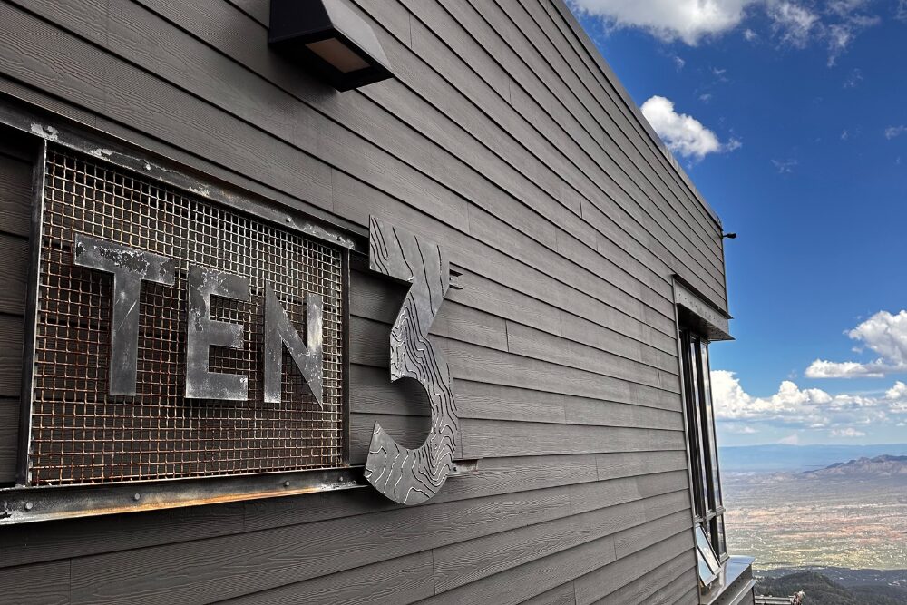 Ten 3 restaurant in Albuquerque, NM