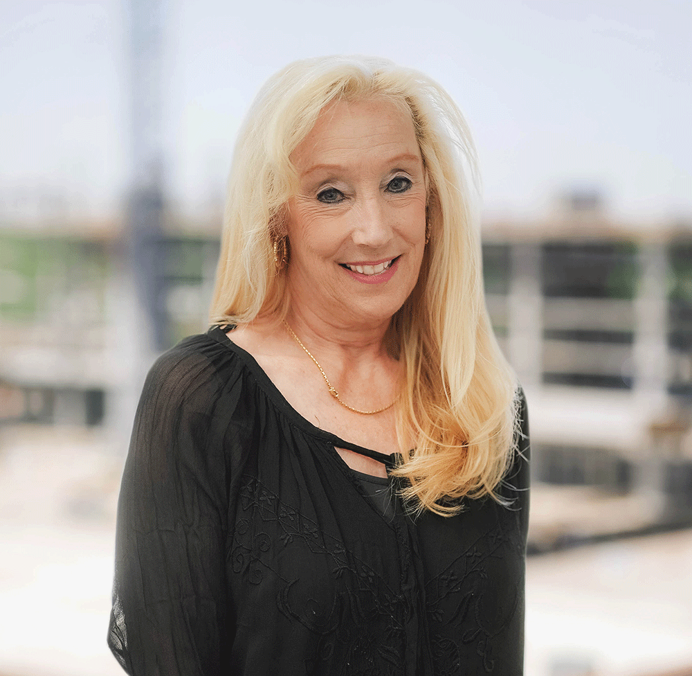 Lynn Barnett