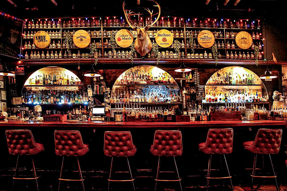 12 Restaurants in Mobile, AL, That Locals Love - Livability.com