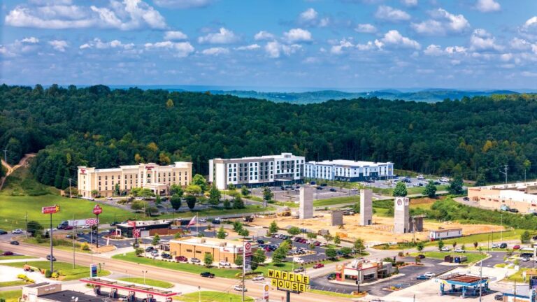 Photo of the Cleveland area hotel's construction