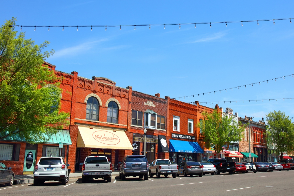 An image of downtown Norman, OK