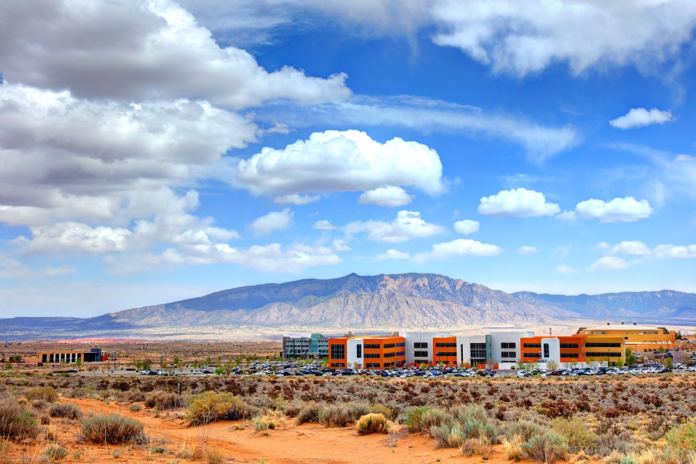 An image of downtown Rio Rancho, New Mexico.