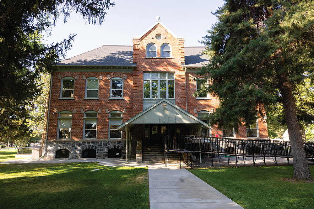 Lincoln County Courthouse in downtown Shoshone, Idaho.