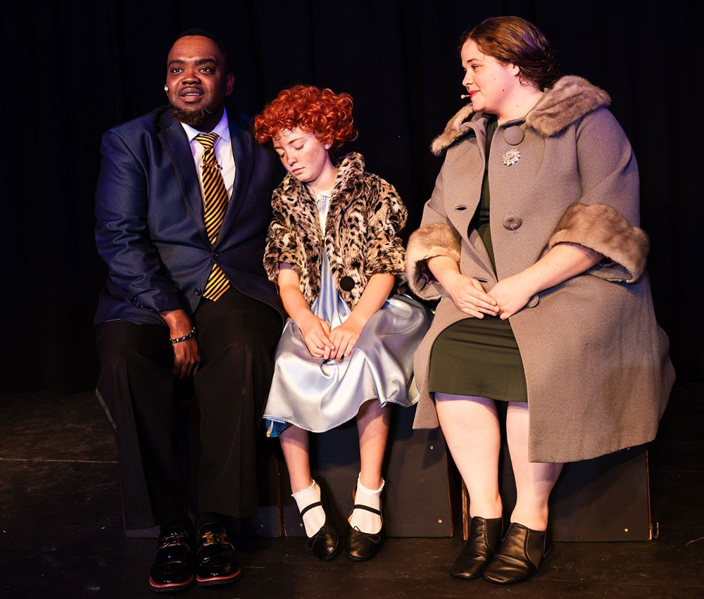 A scene from Annie