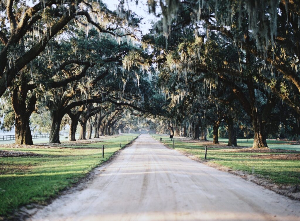 Haunted places in Charleston