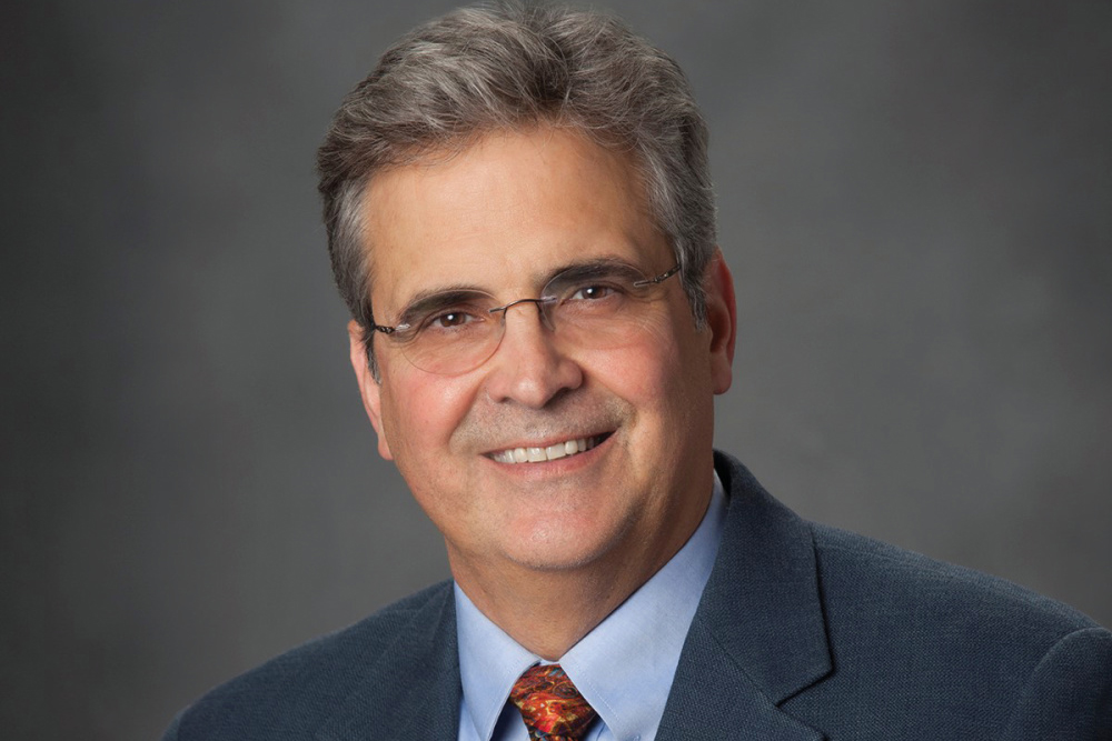 Dr. Antonio Ruiz