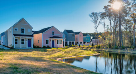 Detached houses in a Myrtle Beach neighborhood
