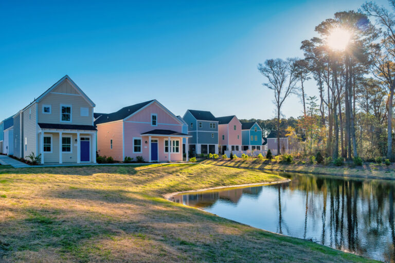 Detached houses in a Myrtle Beach neighborhood