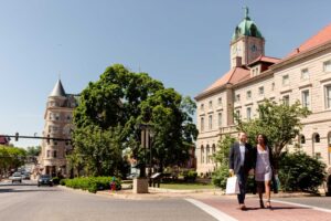 A couple walking through downtown Harrisonburg VA