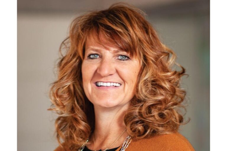 Photo of Lori Gerlits