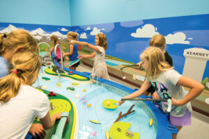 Kearney Area Children’s Museum Above: Harmon Park