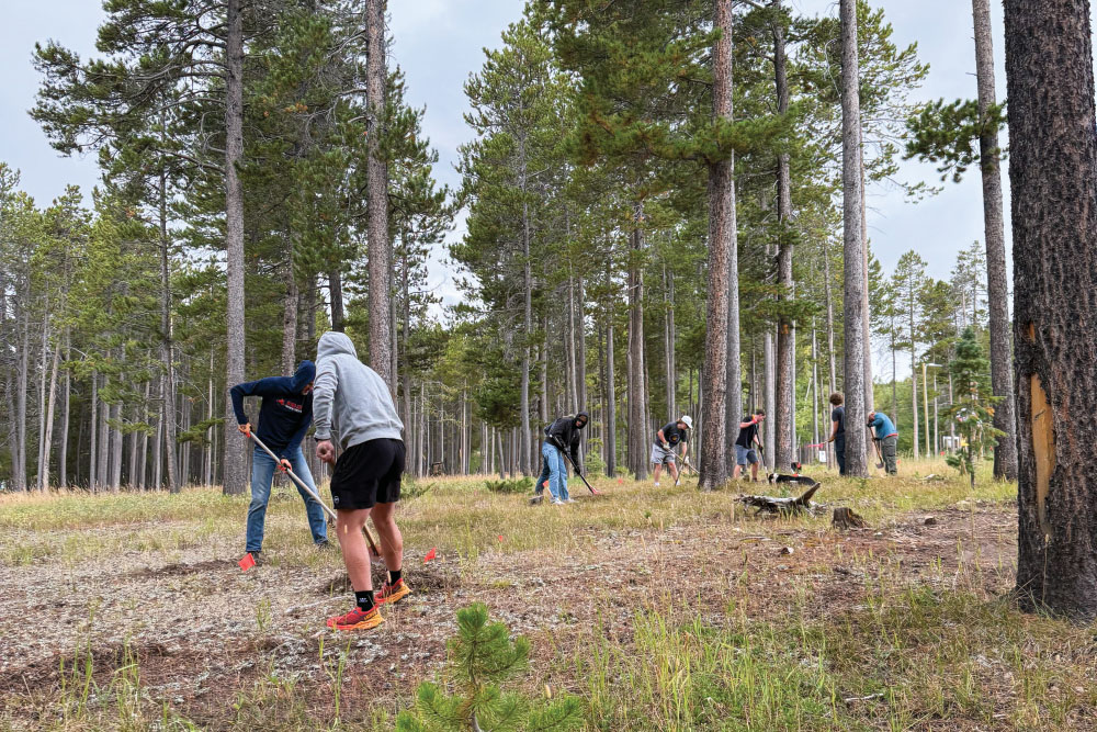 The Central Wyoming Trails Alliance has 125 volunteers who devote over 1,000 hours each year to local projects.