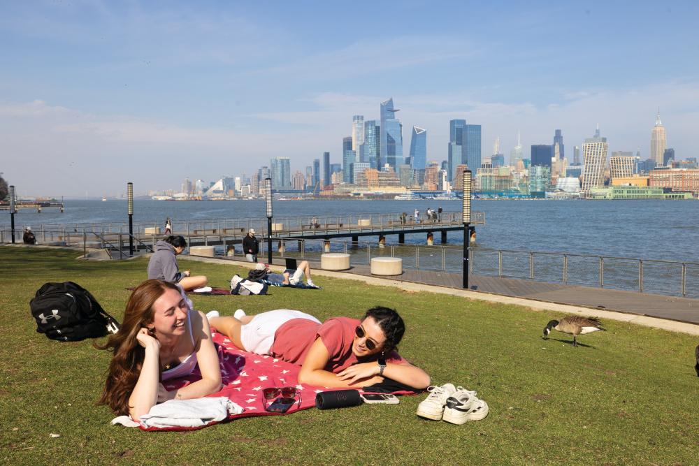 Pier C Park, Hoboken