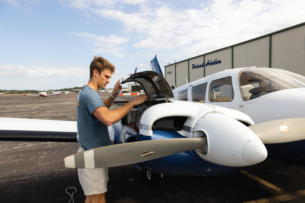 The region features multiple airports that serve a wide variety of aviation needs.